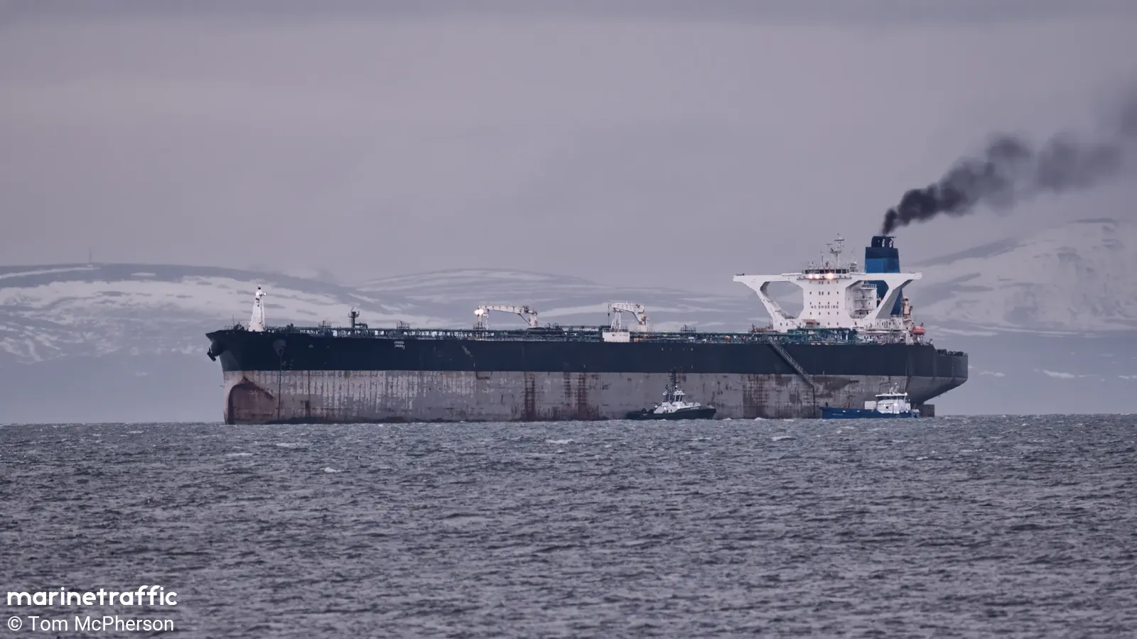 США вывезли капитана и первого помощника подсанкционного танкера Marinera из Великобритании