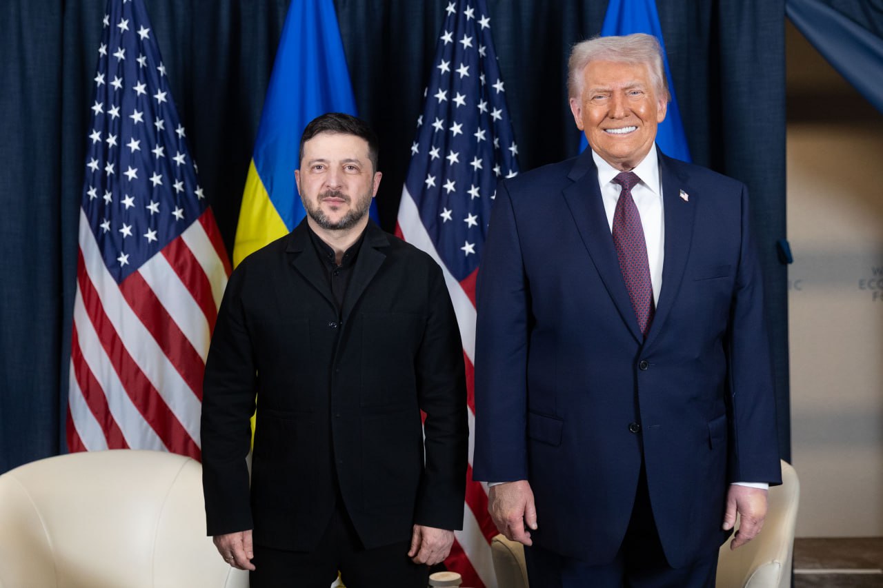 В Давосе состоялась закрытая встреча президентов США и Украины — Дональда Трампа и Владимира Зеленского