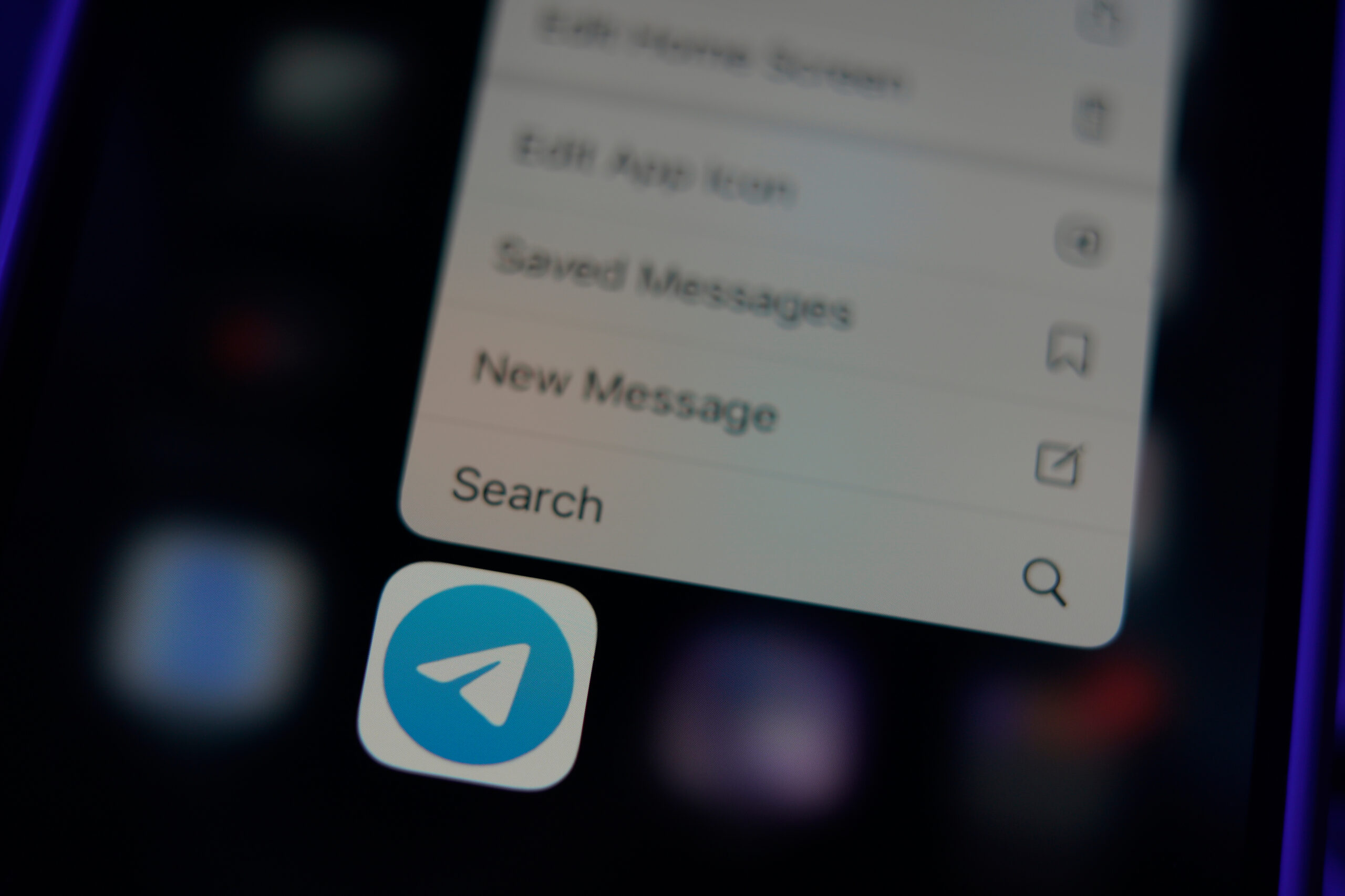 Власти в регионах продолжают закупать продвижение в Telegram даже после усиления блокировок мессенджера
