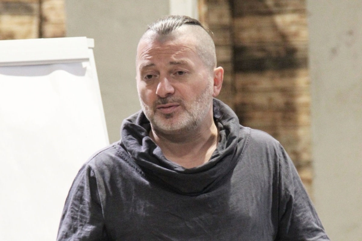 Вадим Самойлов из «Агаты Кристи» отказался от исполнения песни «Опиум для никого» на своих концертах