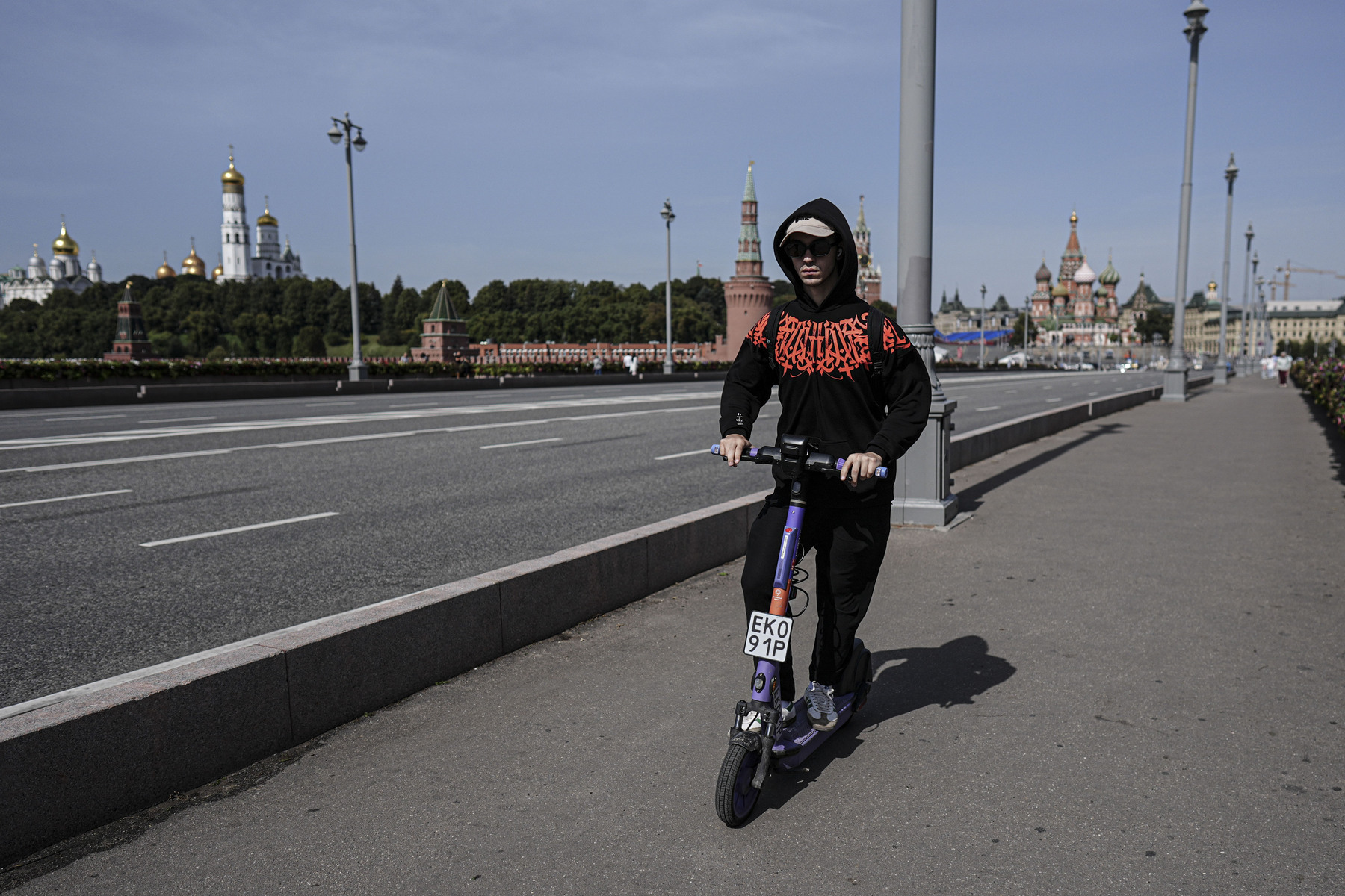 В МАДИ предложили разрешить аренду электросамокатов и каршеринг в Москве лишь с Max