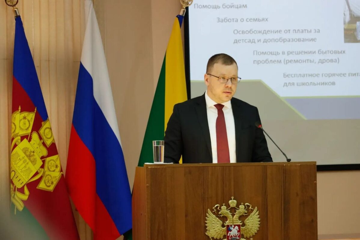 Глава Туапсинского муниципального округа Сергей Бойко заявил, что пляж в Туапсе очистят к 1 июня