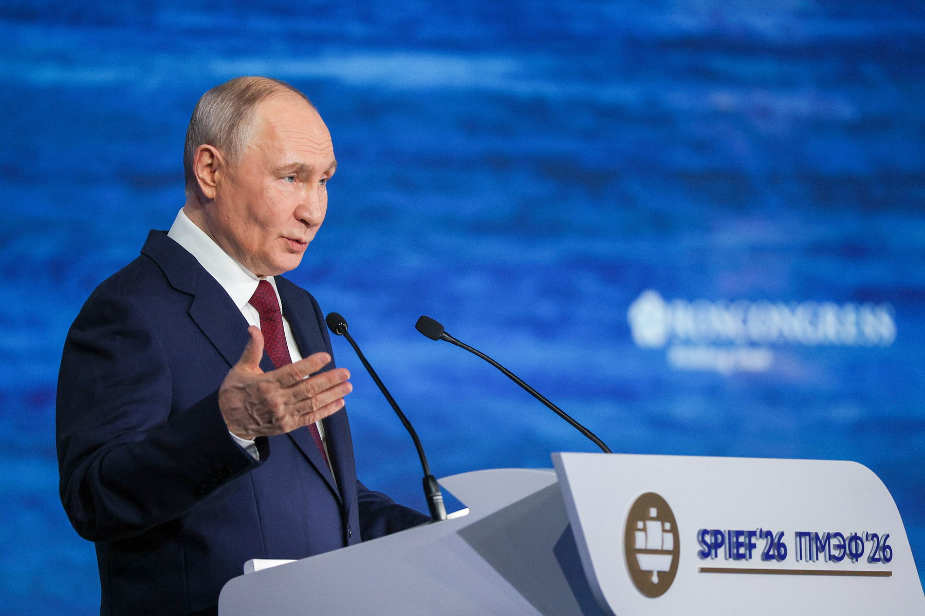 Владимир Зеленский в открытом письме предложил Владимиру Путину личную встречу для завершения войны и перемирие на время переговоров