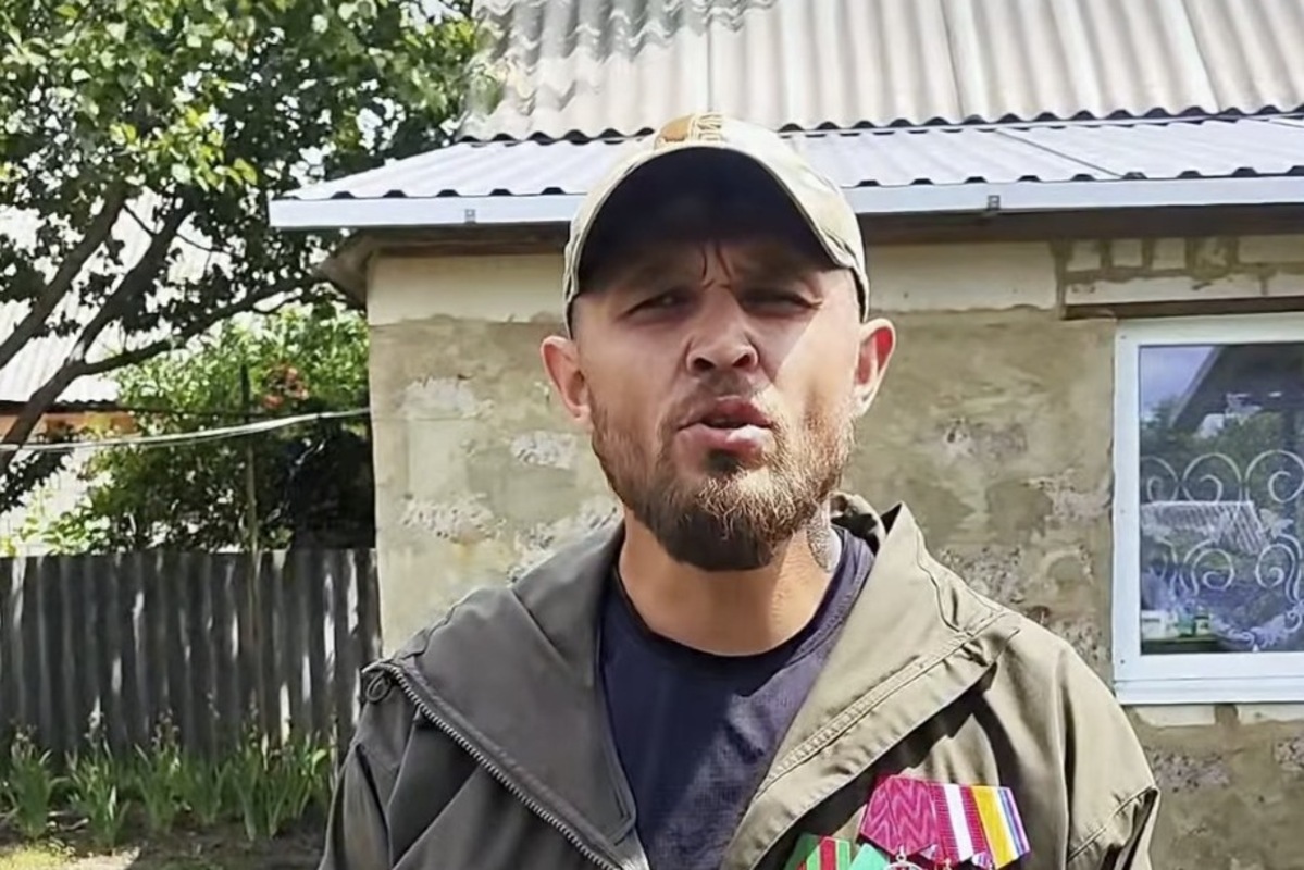 Бывшего военного Александра Лунина, требовавшего встречи с Путиным, осудили по делу о пропаганде экстремистской символики