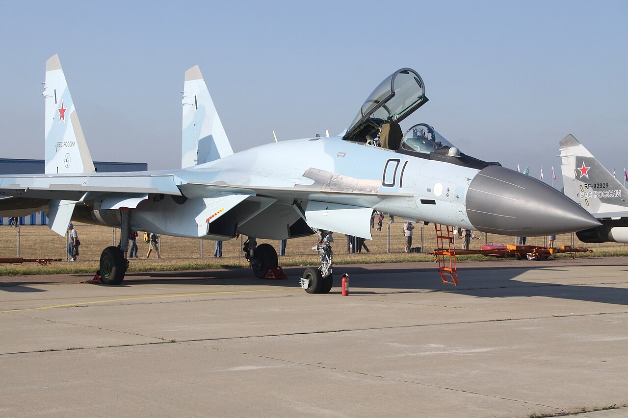 OSINT-аналитики установили предполагаемое место падения российского Су-35. ВСУ заявили, что самолёт был сбит