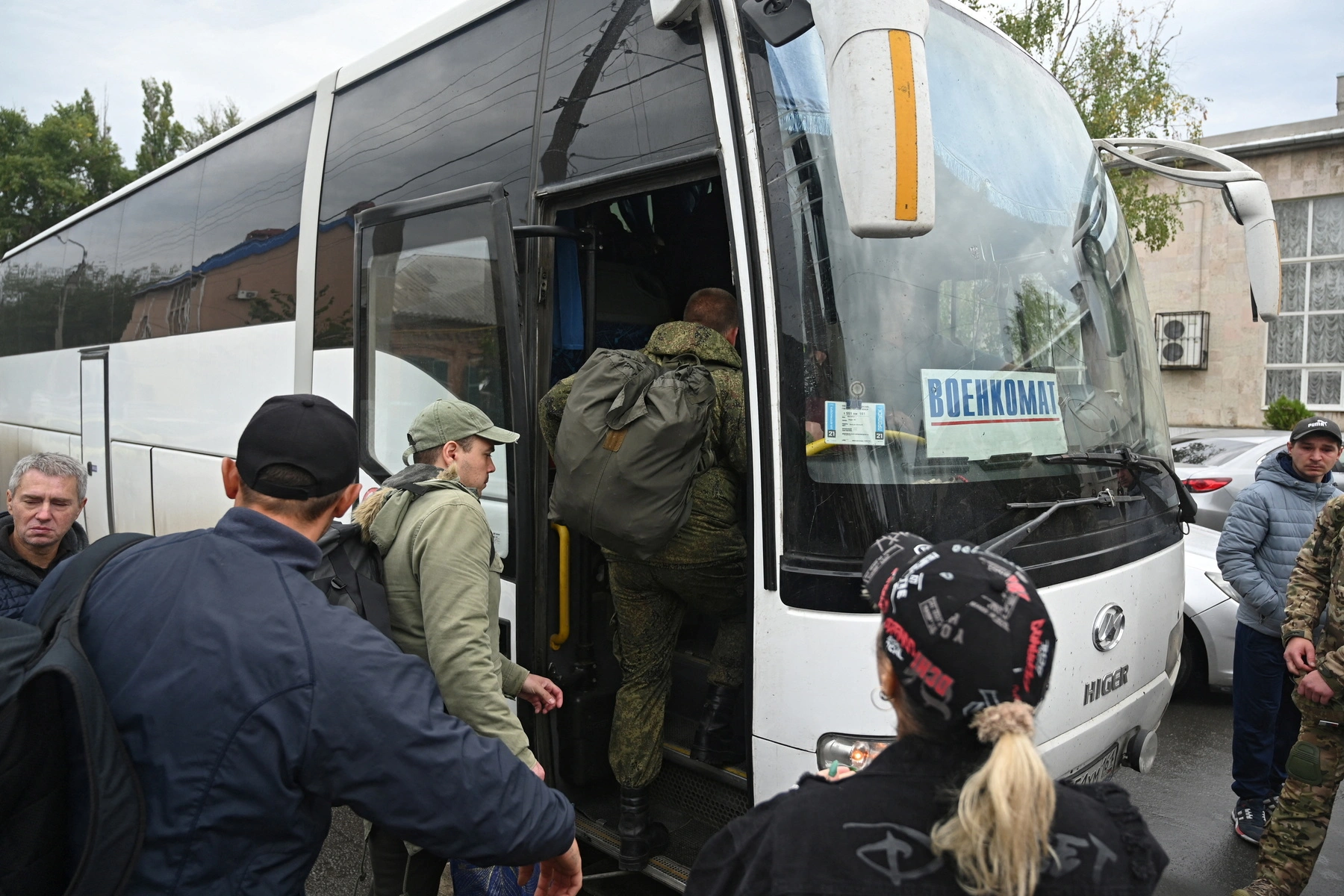 Россияне начали массово искать информацию о способах избежать мобилизации