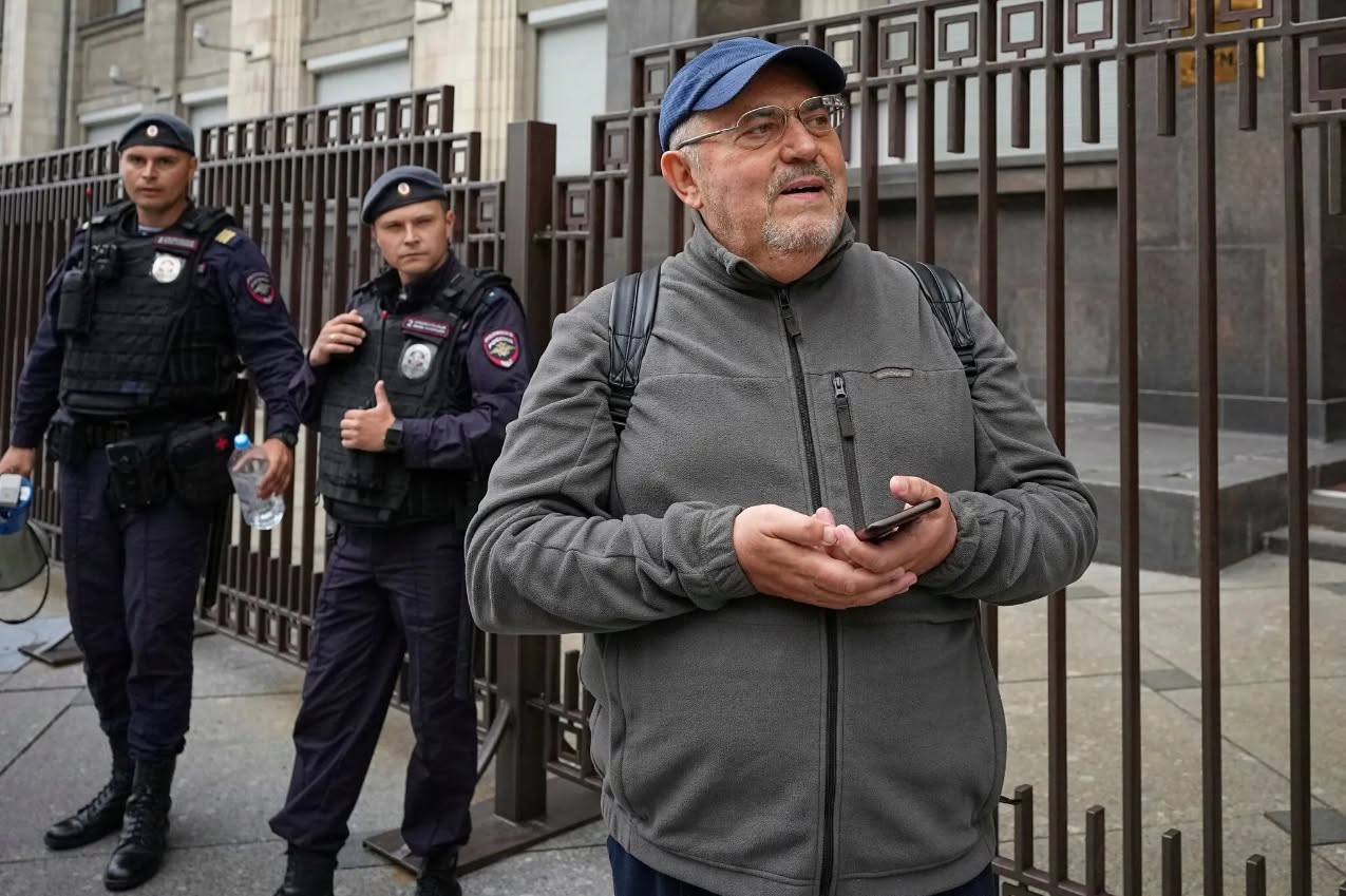 Минюст России включил Бориса Надеждина в реестр «иностранных агентов». В 2024 году пытался баллотироваться в президенты с антивоенной программой